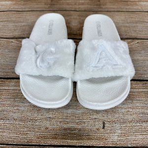 Stella Maden Fuzzy G / A Slide Sandals Women Size 7 Cute Slip On Sandals - White